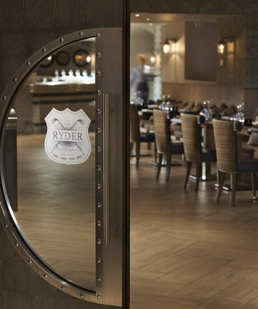 The Belfry Hotel & Resort サットン・コールドフィールド エクステリア 写真