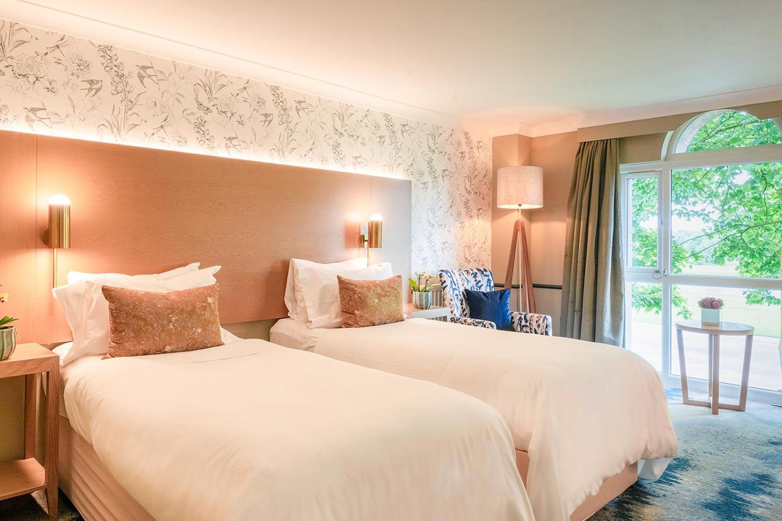The Belfry Hotel & Resort サットン・コールドフィールド エクステリア 写真
