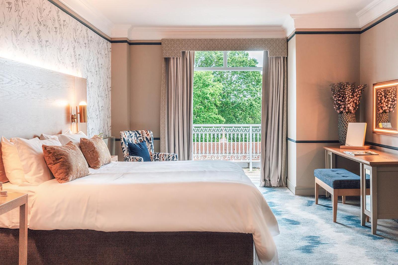The Belfry Hotel & Resort サットン・コールドフィールド エクステリア 写真