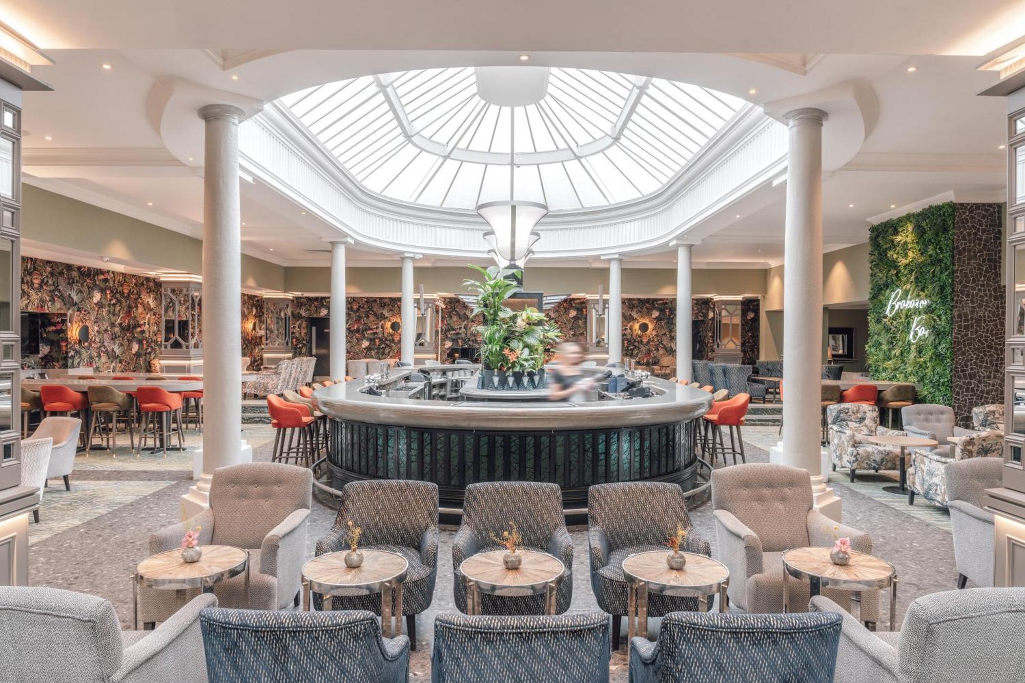 The Belfry Hotel & Resort サットン・コールドフィールド エクステリア 写真